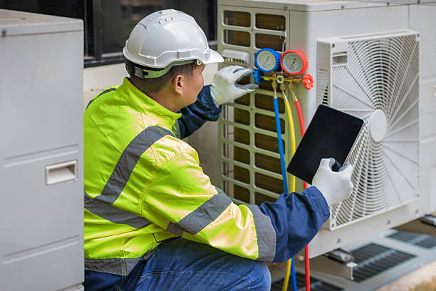 Professional Hvac technician working in McAllen, TX